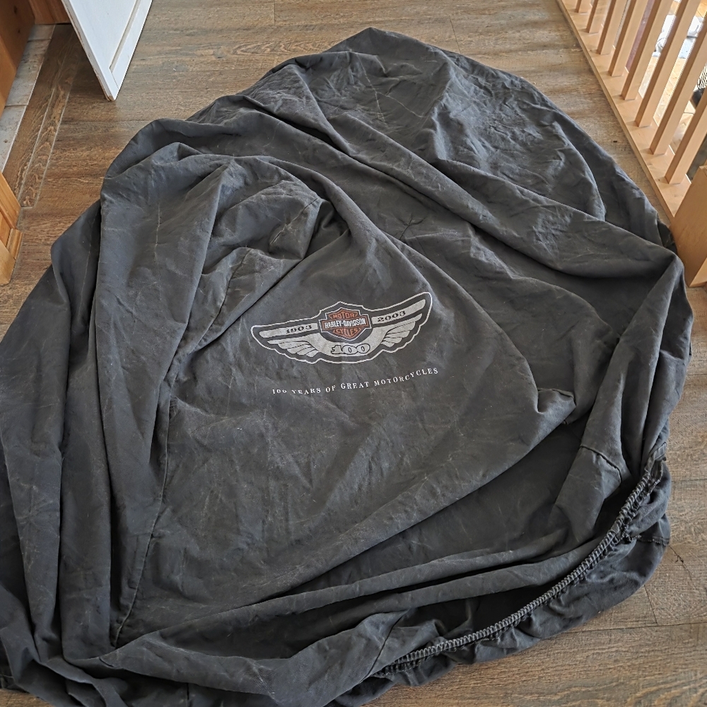Harley Davisdon Medium Moto Cover